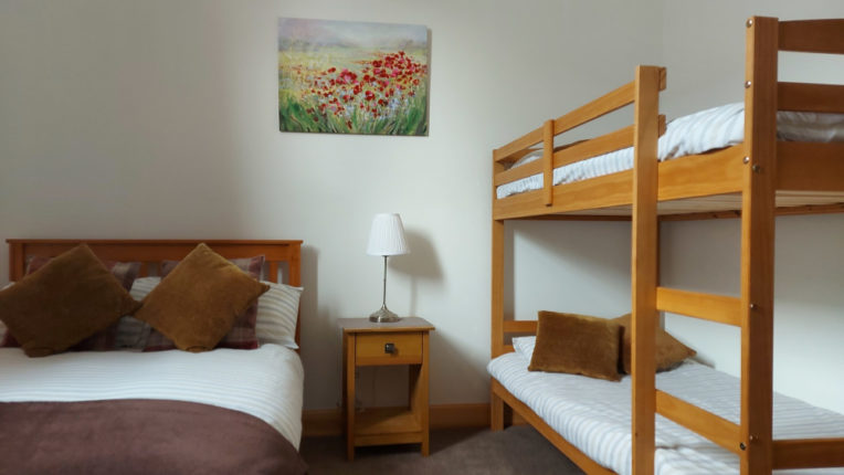 Double en-suite rooms with set of bunks - Perfect for holidays within your household bubble